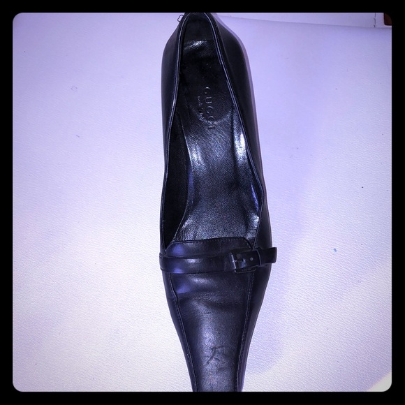 Gucci Low Heeled Loafer with Crocodile Toe - Picture 2 of 7